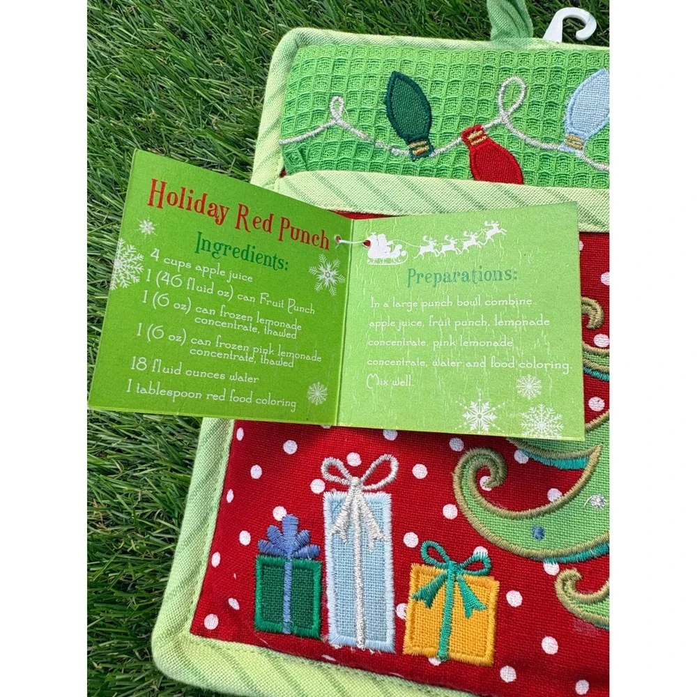 Christmas Potholder and‎ Kitchen Towel Set Red Green Embroidered Holiday Decor
